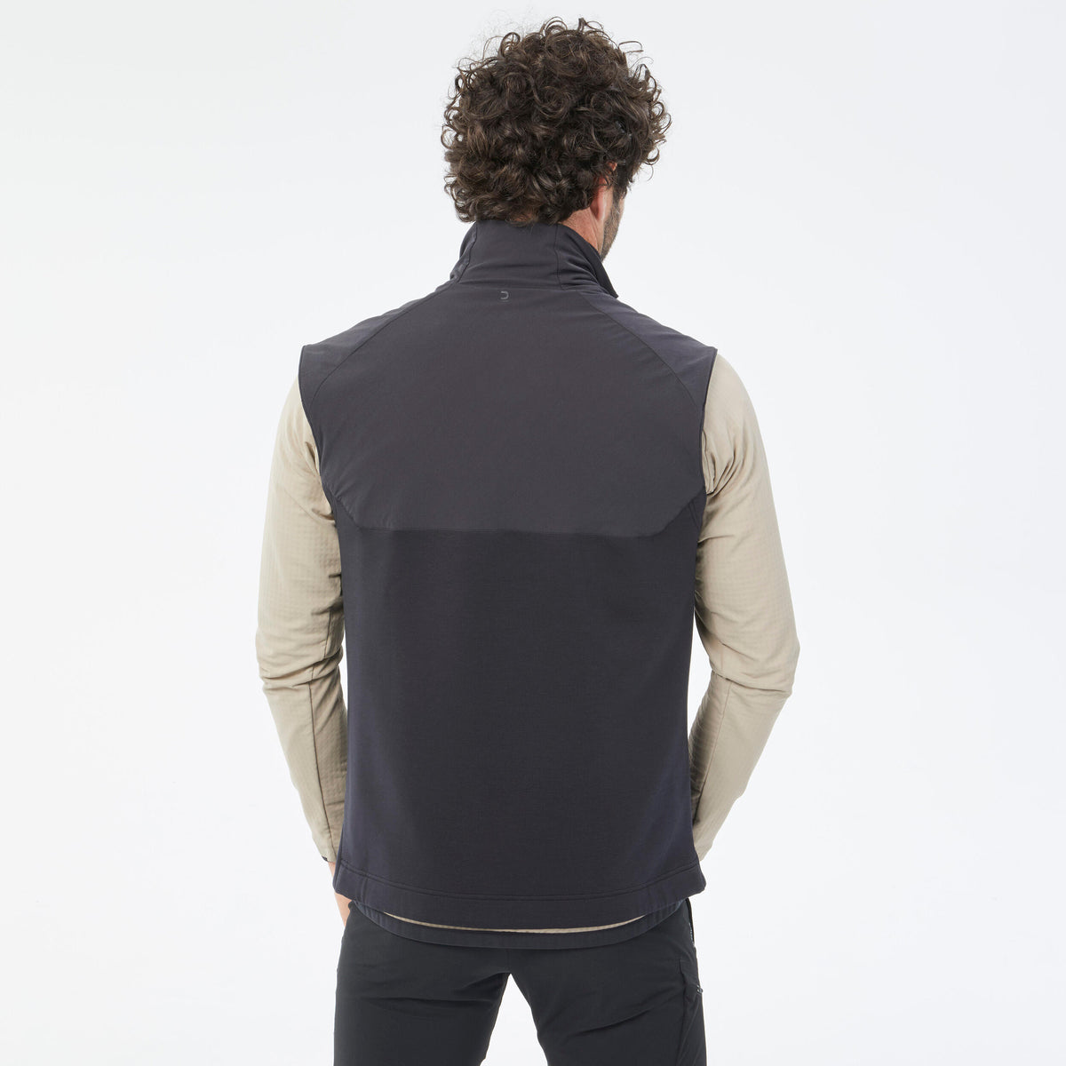 Quechua Men’s Mountain Walking Fleece Gilet 