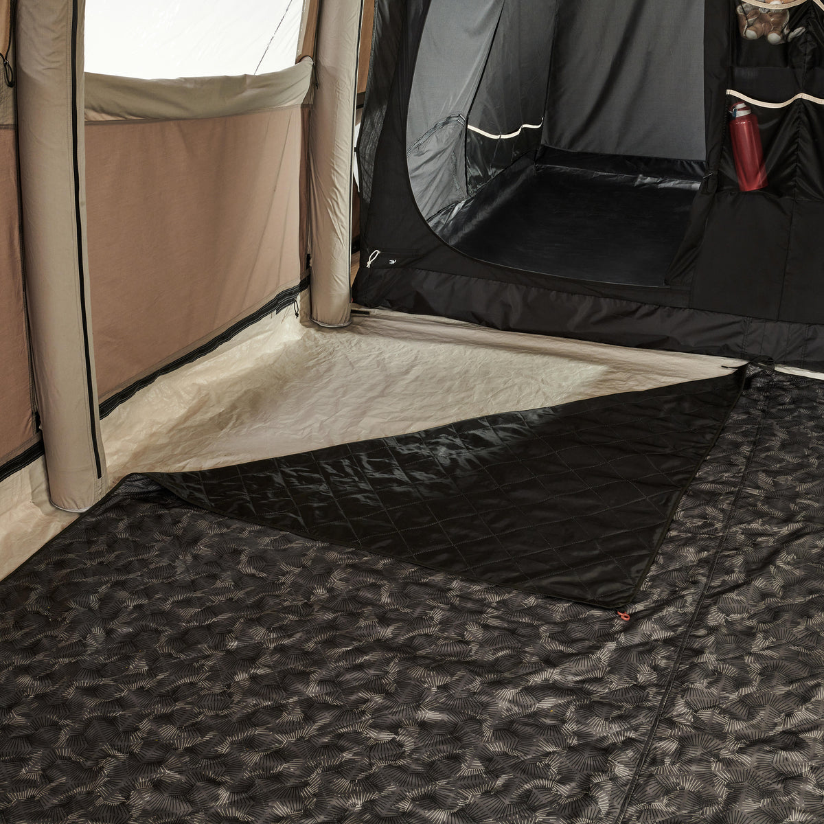 Quechua 6 Man Inflatable Tent - AirSeconds 6.3 Polycotton