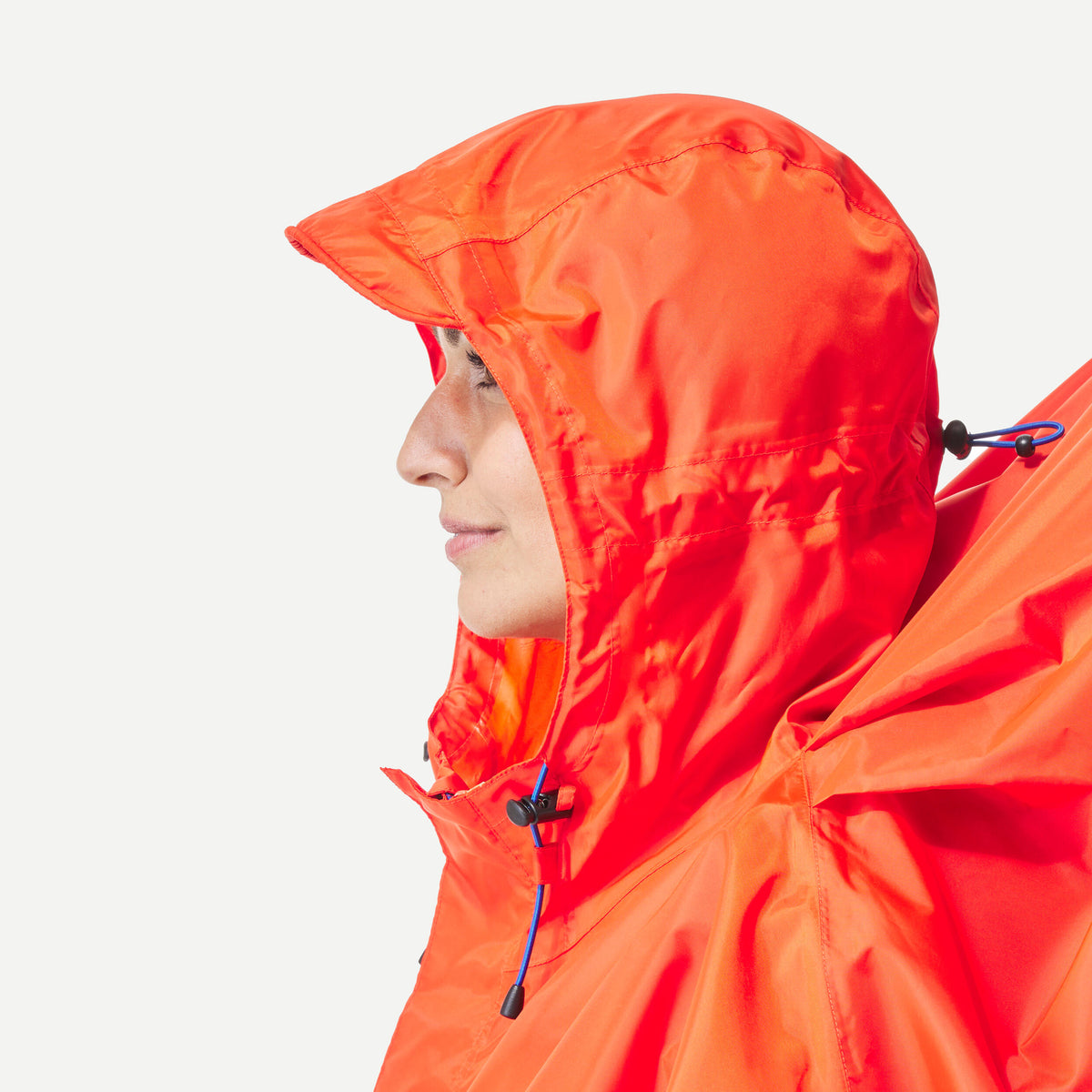 Quechua Hiking Rain Poncho - MT900 - 75L - Red 