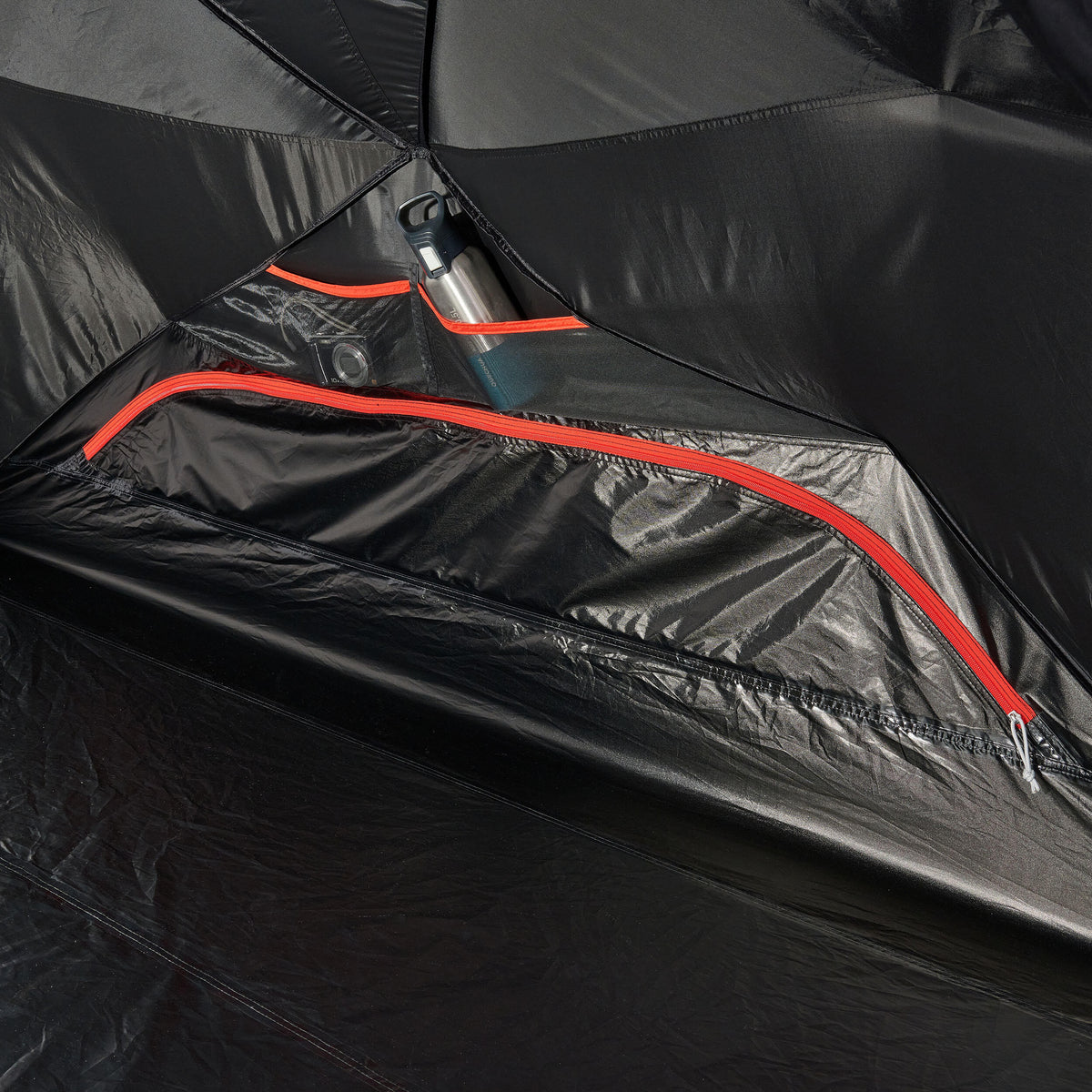 Quechua 3 Man Blackout Tent - 2 Seconds Easy F&B