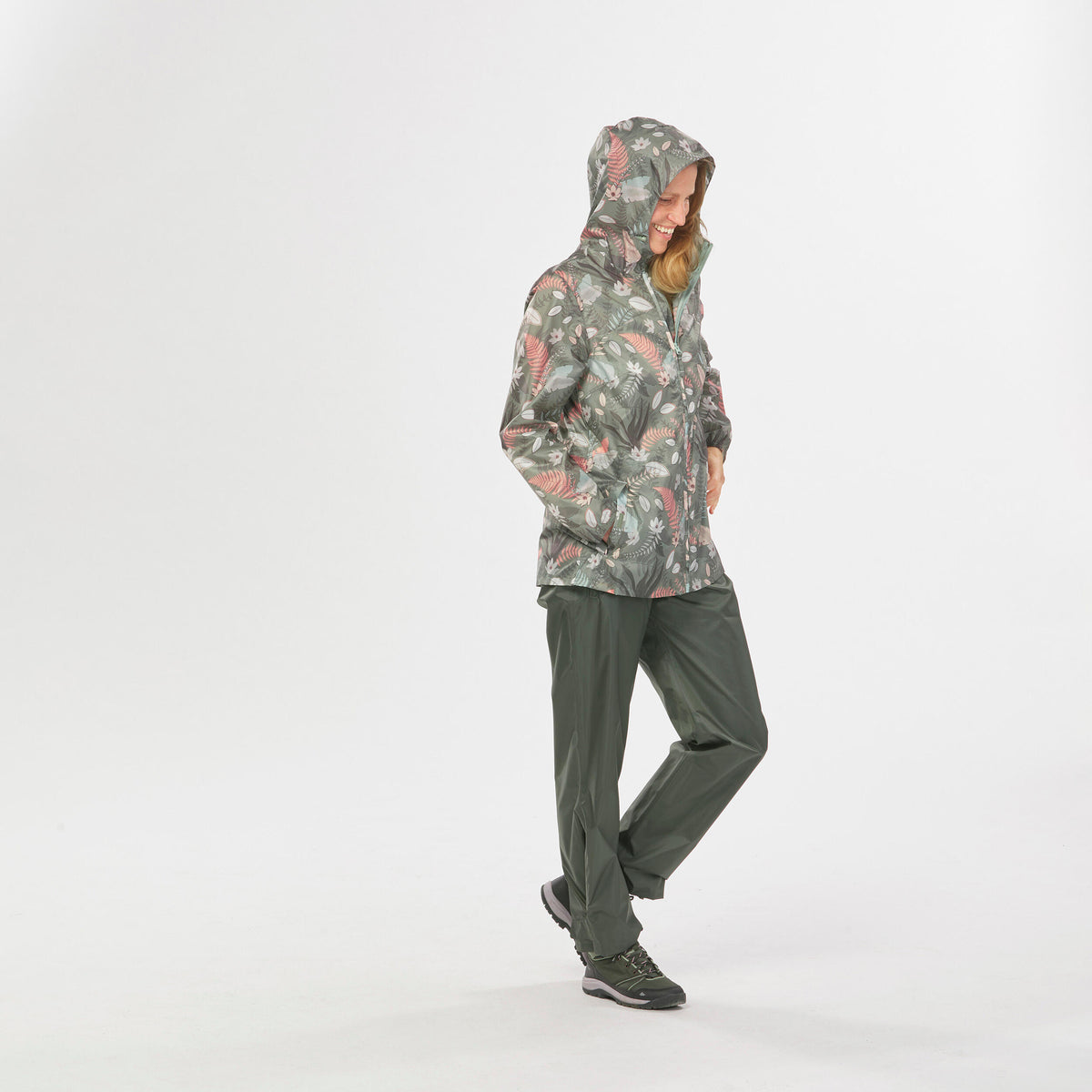 Quechua Women's Windproof And Water-repellent Hiking Jacket 