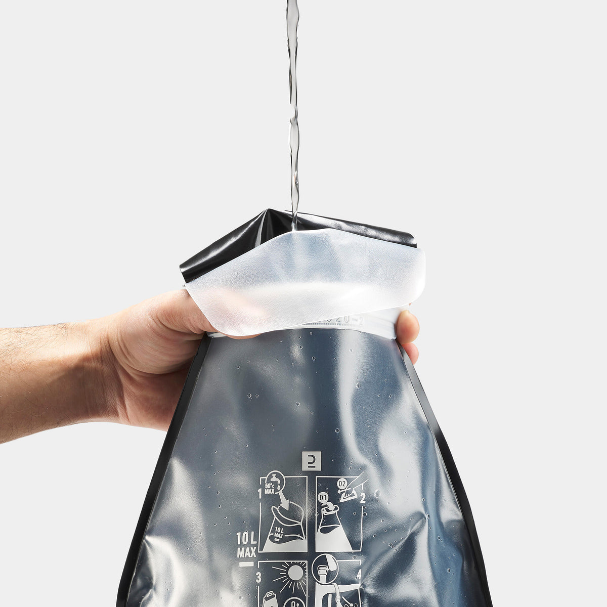 Quechua SOLAR CAMPING SHOWER - 10 LITRES