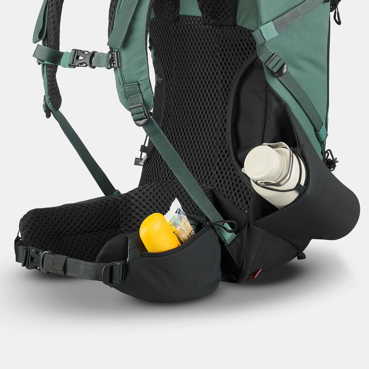 Quechua Mountain Walking 30 L Backpack MH500
