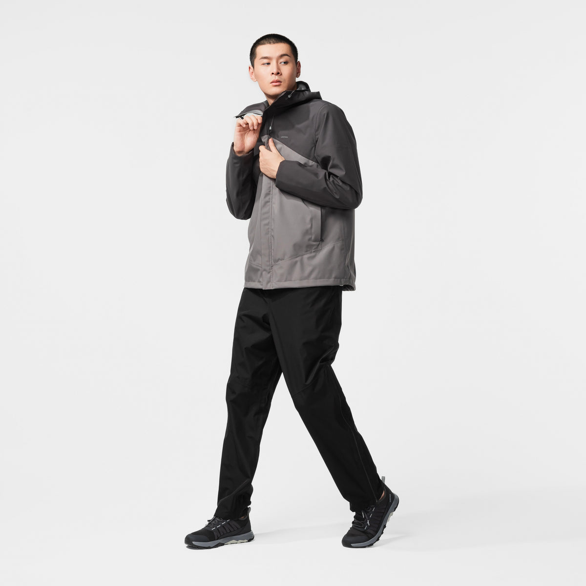 Quechua Men's Hiking Lightweight Waterproof Overtrousers MH500