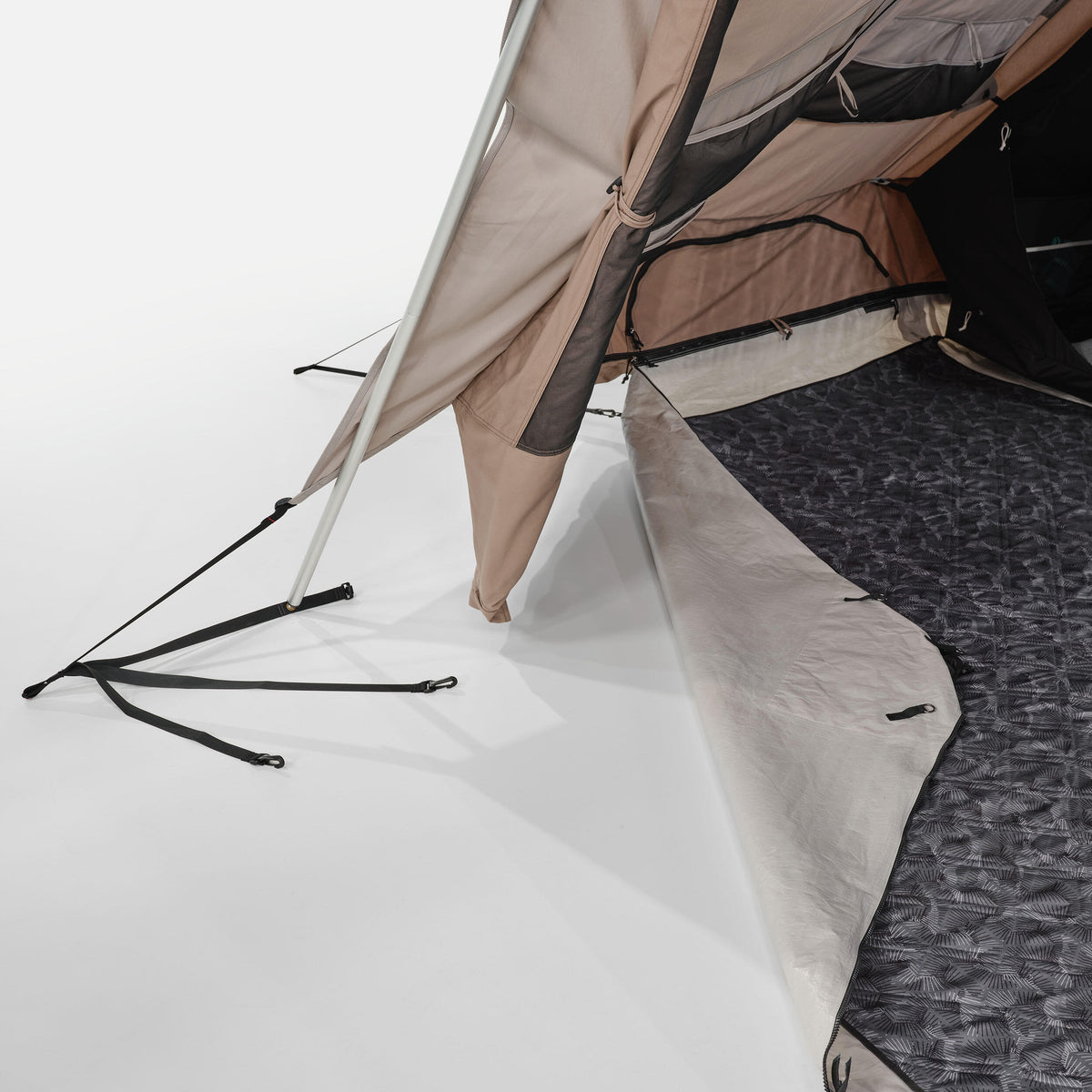 Quechua 5 Man Teepee Tent 