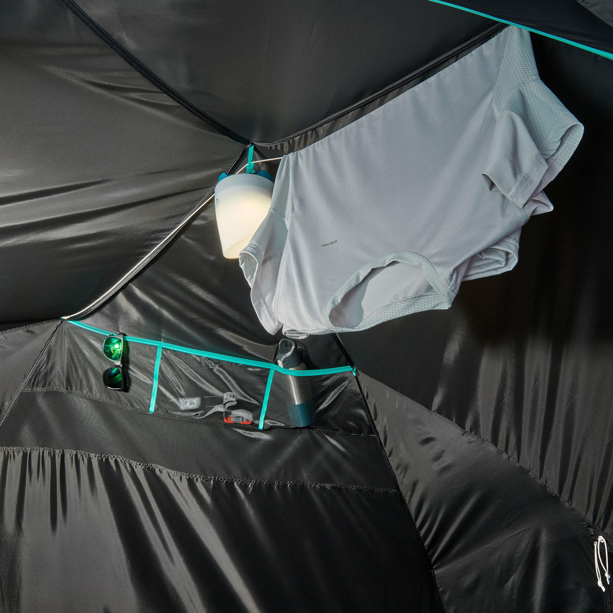 Quechua 3 Man Blackout Tent 