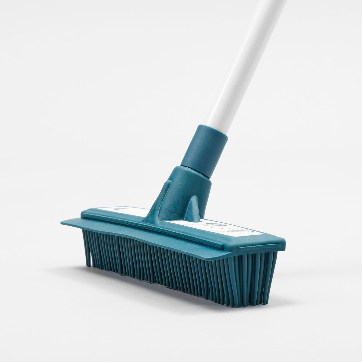 Quechua Camping Broom Dustpan Kit