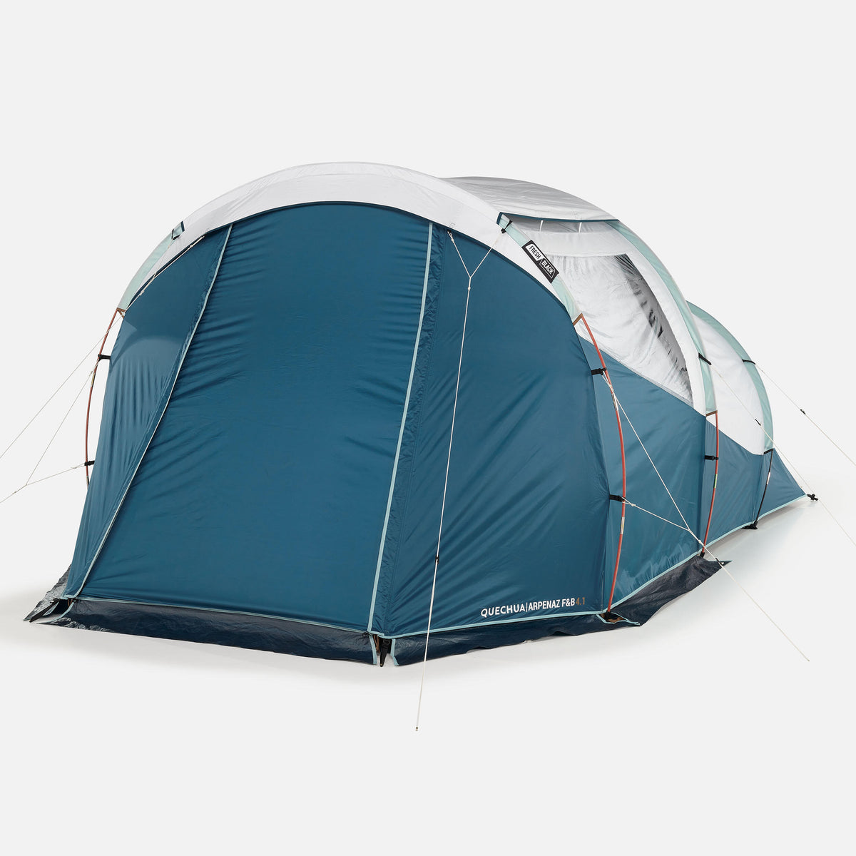 Quechua 4 Man Blackout Tent With Poles 